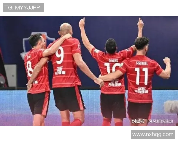 上海海港力克成都蓉城全力冲击联赛冠军争夺战