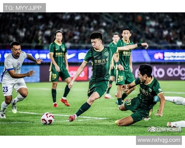 中超联赛风云再起 新赛季球队阵容与冠军争夺展望