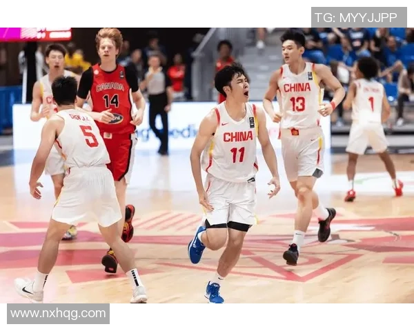 中国男篮逆袭晋级世界杯八强 关键时刻展现强大韧性与团队精神