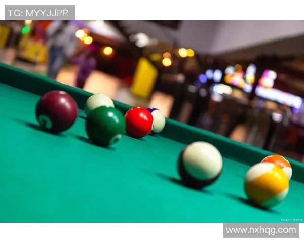 台球运动的技巧提升与心理博弈在竞技与休闲中的全面探讨 台球运动的技巧提升与心理博弈在竞技与休闲中的全面探讨
